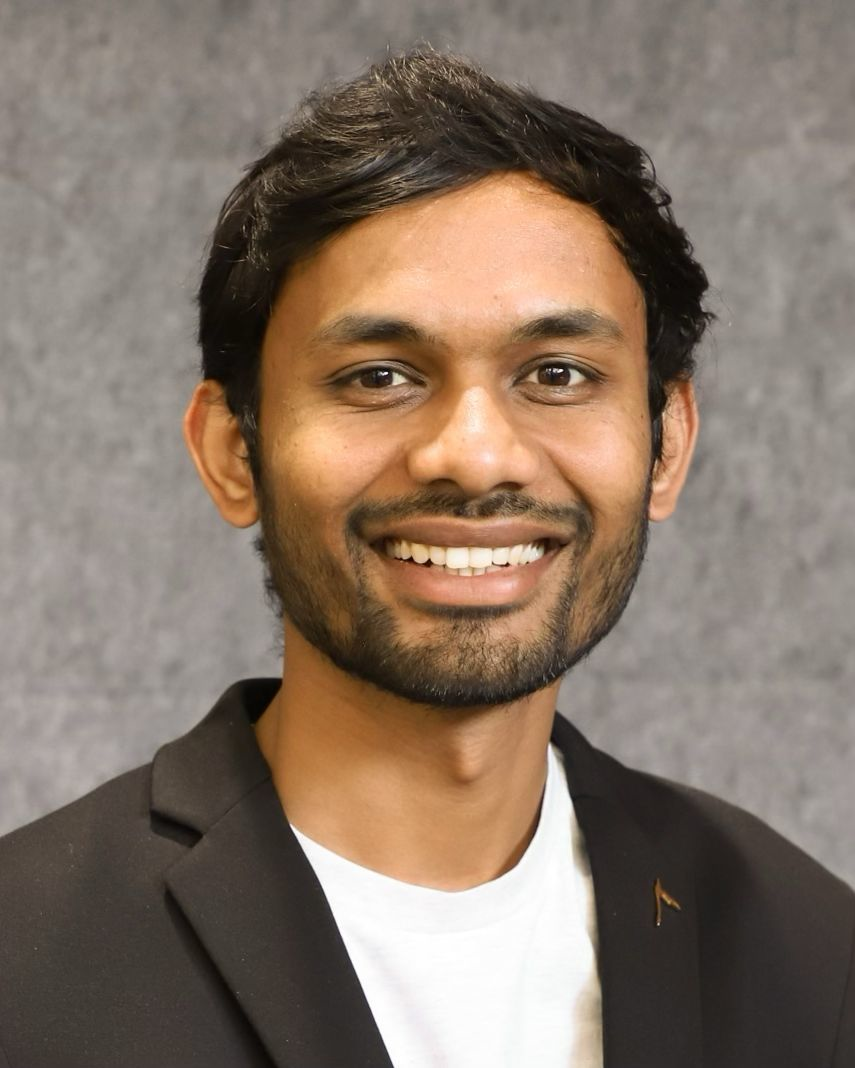 Sanket Shinde wins Milton Mohr Biotechnology Fellowship